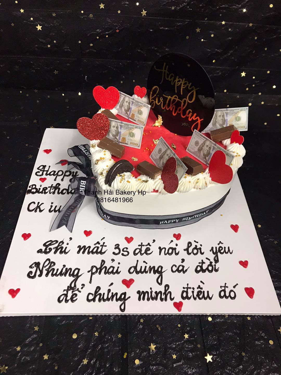 Bánh sinh nhật trang trí đèn chữ love mini tặng người yêu - Thu Hường Bakery